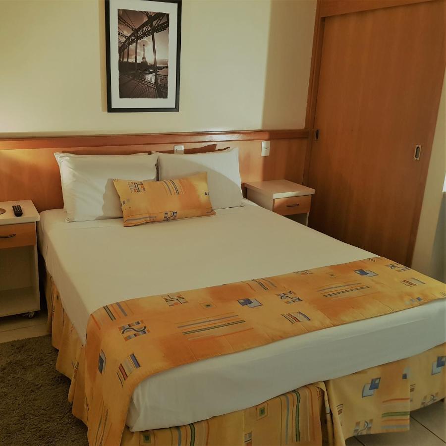 Hotel Cristal Rio Claro Bagian luar foto