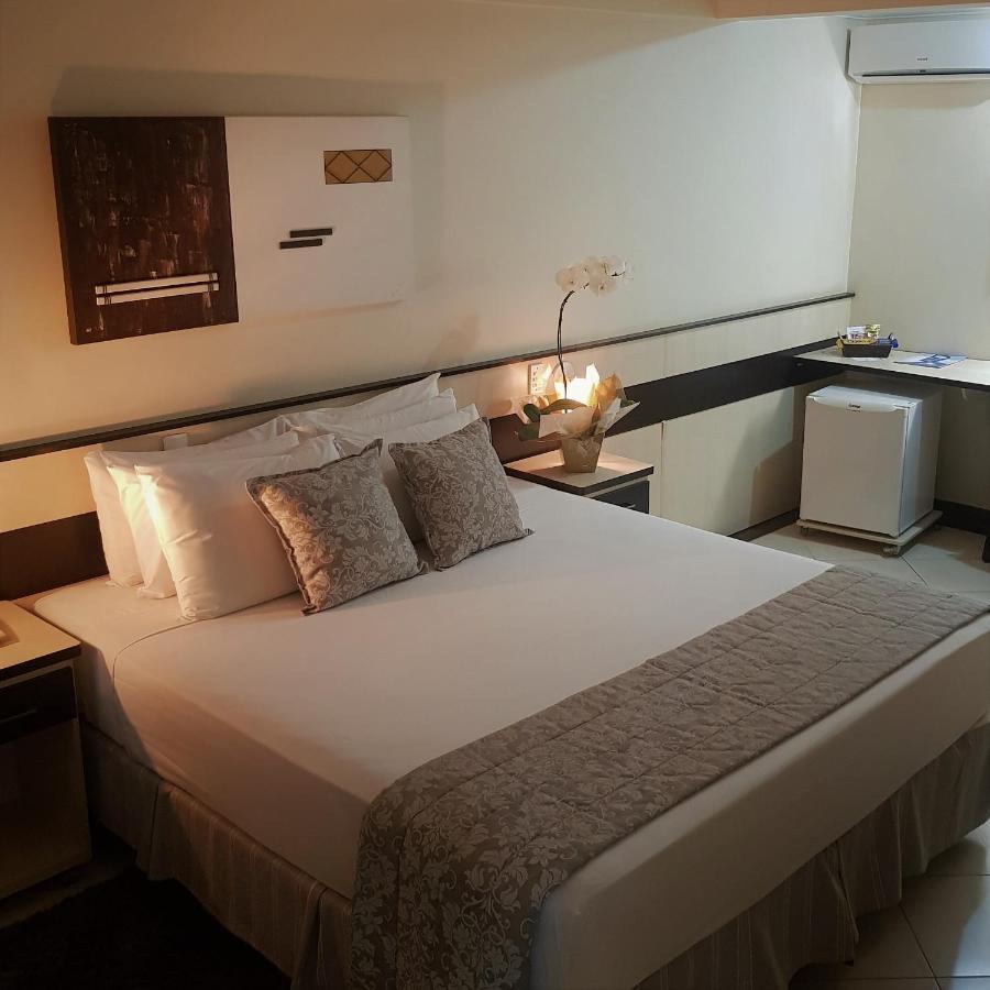 Hotel Cristal Rio Claro Bagian luar foto