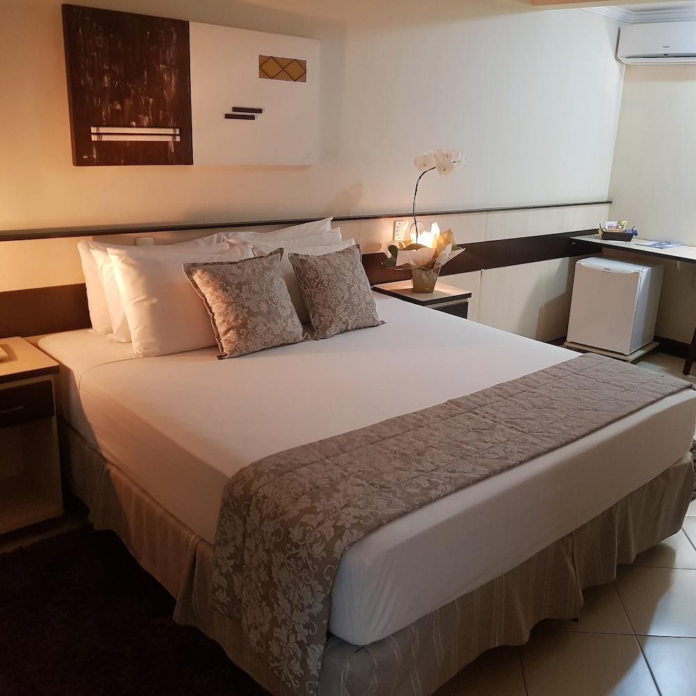 Hotel Cristal Rio Claro Bagian luar foto
